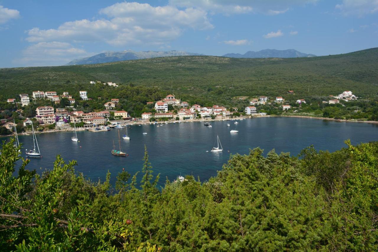 Apartments Bigovo Veljic Tivat Luaran gambar