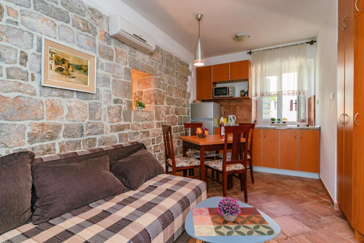 Apartments Bigovo Veljic Tivat Luaran gambar