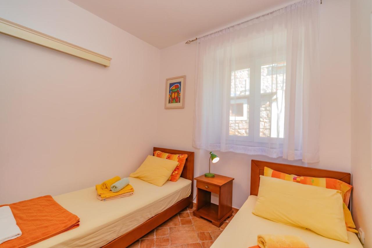 Apartments Bigovo Veljic Tivat Luaran gambar